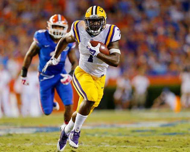 leonard-fournette-lsu-read